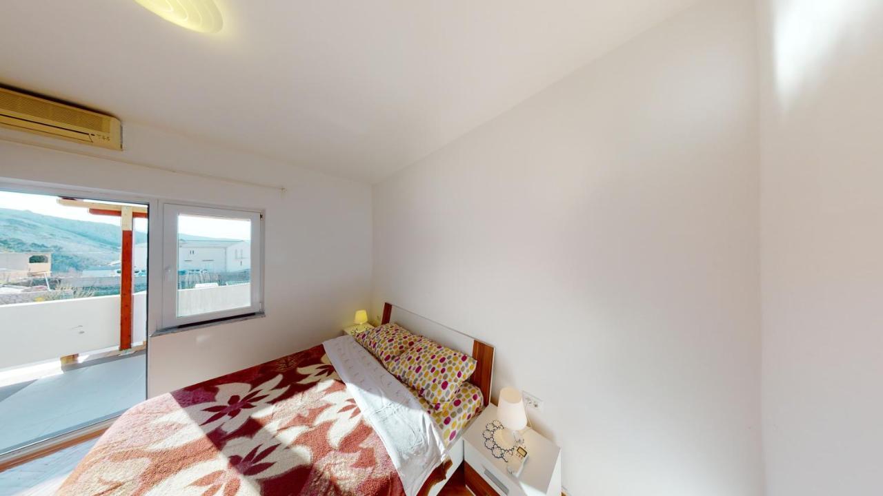 Apartments Riva Metajna Ngoại thất bức ảnh