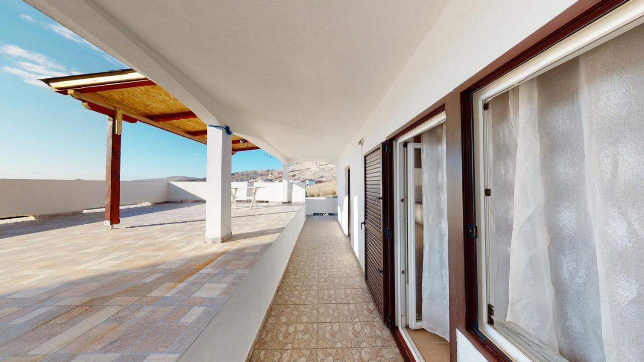 Apartments Riva Metajna Ngoại thất bức ảnh